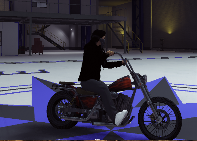 Daemon mit Lost Logo auf Sattel